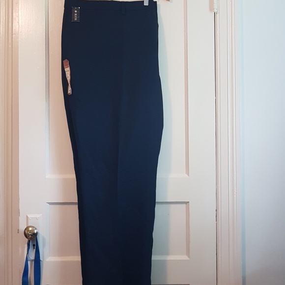 Big and tall cool performance 18 haggar - Picture 2 of 3